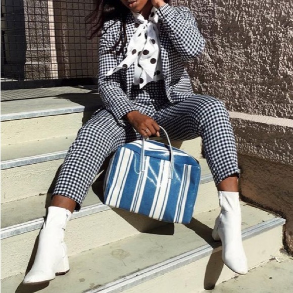 NIB New Bamboo White Ankle Boots, 8.5 - Picture 1 of 7